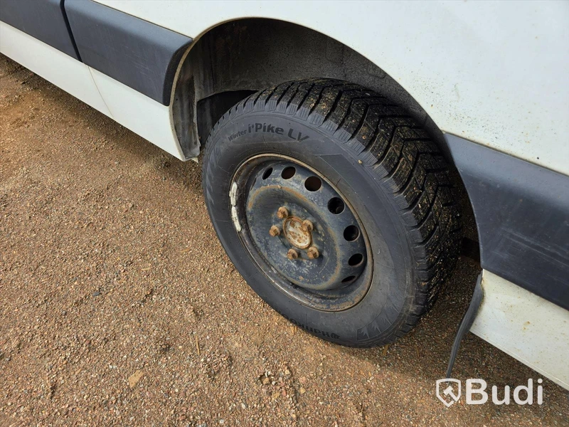 Personbil | NISSAN NV400 | 2013 | DIESEL | Reparationsobjekt