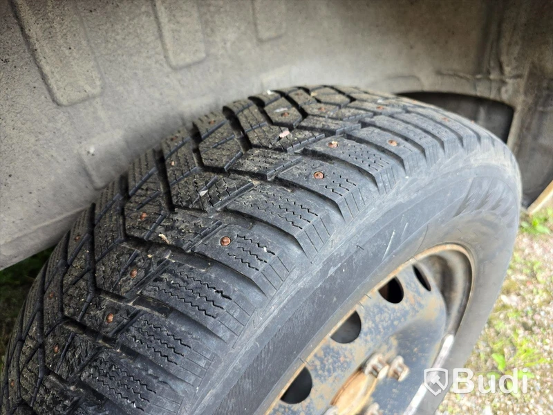 Personbil |  NISSAN NV400 | 2013 | DIESEL | Reparationsobjekt
