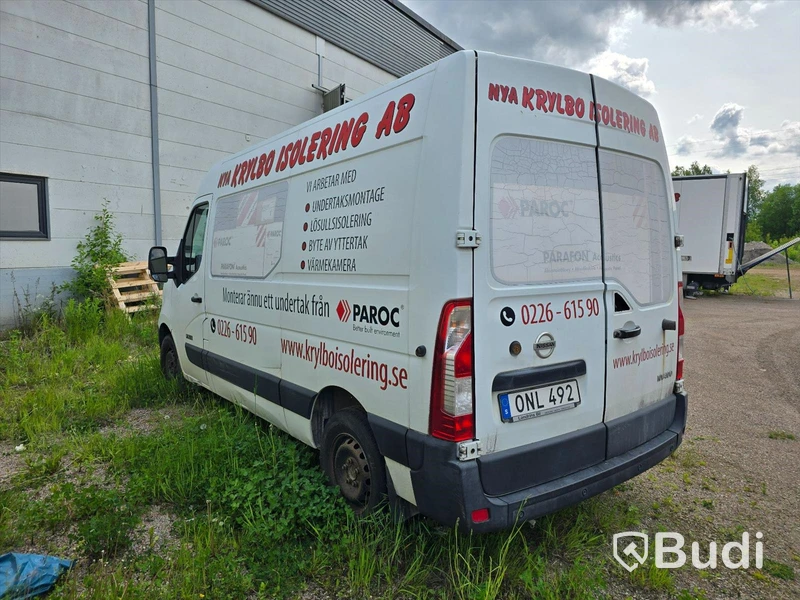 Personbil |  NISSAN NV400 | 2013 | DIESEL | Reparationsobjekt