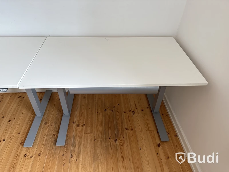 4 st elektriskt höj- & sänkbara skrivbord