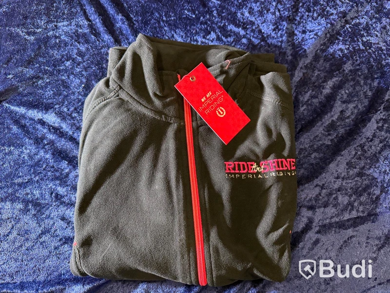 90 st. Fleece & jackor