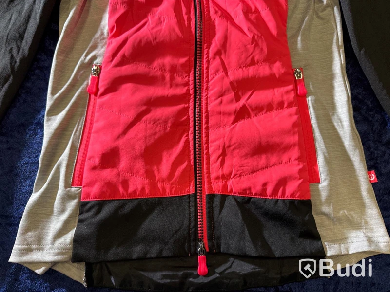 90 st. Fleece & jackor