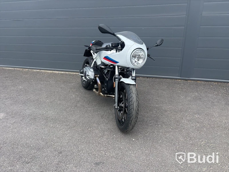 Motorcykel BMW R Nine T Racer 2018 315 mil