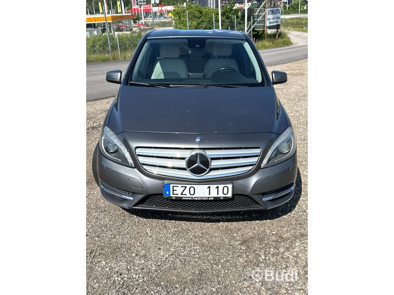 Mercedes-Benz B 200 CDI -2013