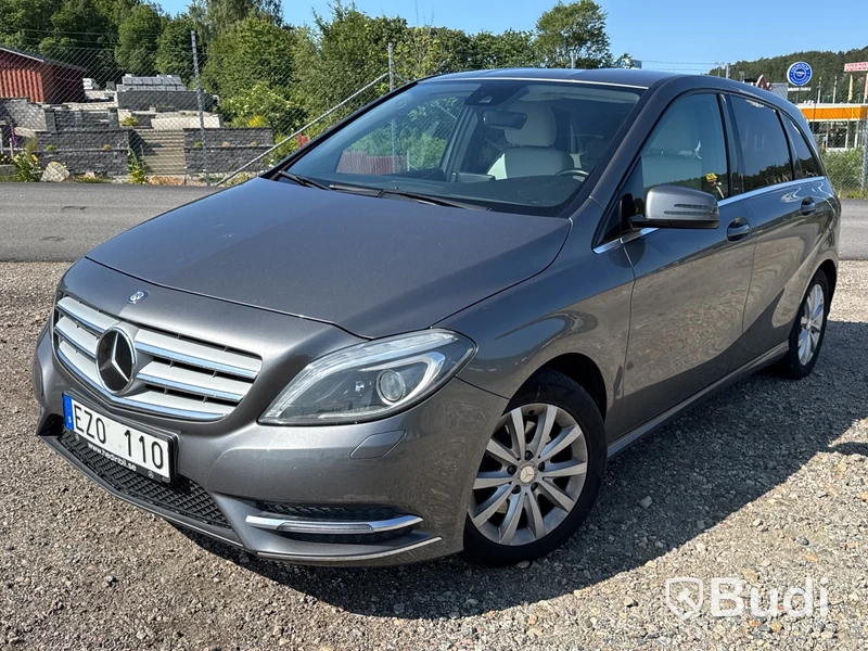 Mercedes-Benz B 200 CDI -2013