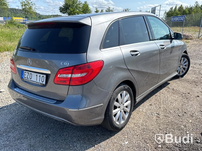 Mercedes-Benz B 200 CDI -2013