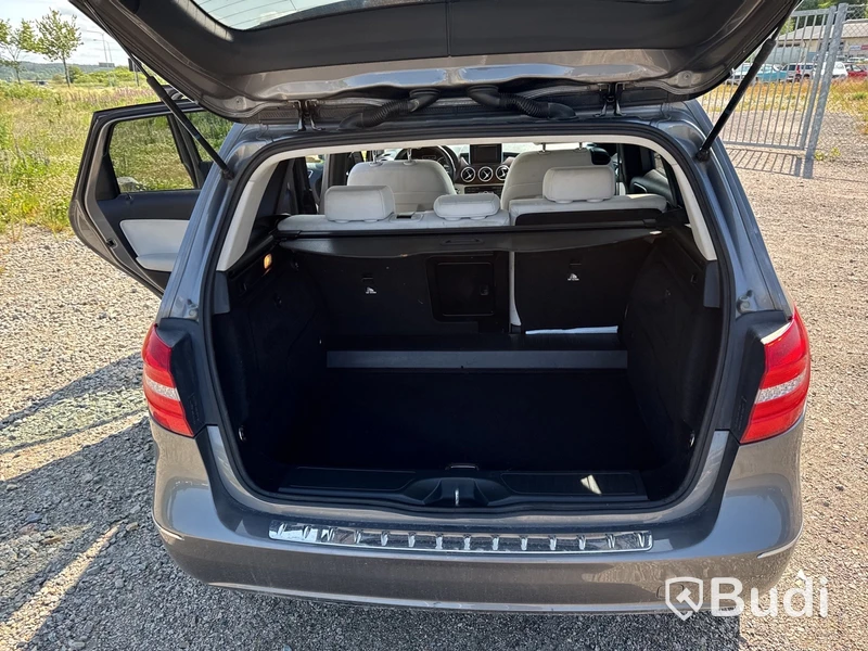 Mercedes-Benz B 200 CDI -2013