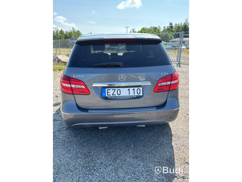 Mercedes-Benz B 200 CDI -2013