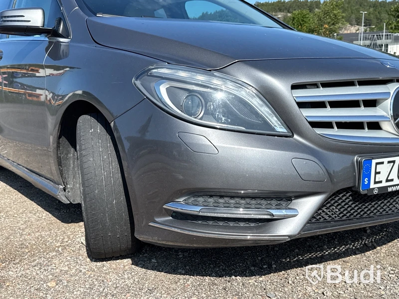 Mercedes-Benz B 200 CDI -2013