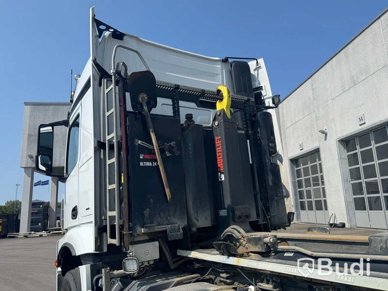 Tridemväxlare Mercedes Benz AROCS -2022 | Nybesiktigad