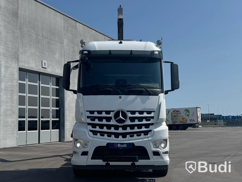 Tridemväxlare Mercedes Benz AROCS -2022 | Nybesiktigad