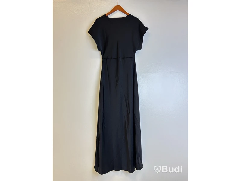 Långklänning Neo Noir, stl. 34, Andrea heavy sateen dress