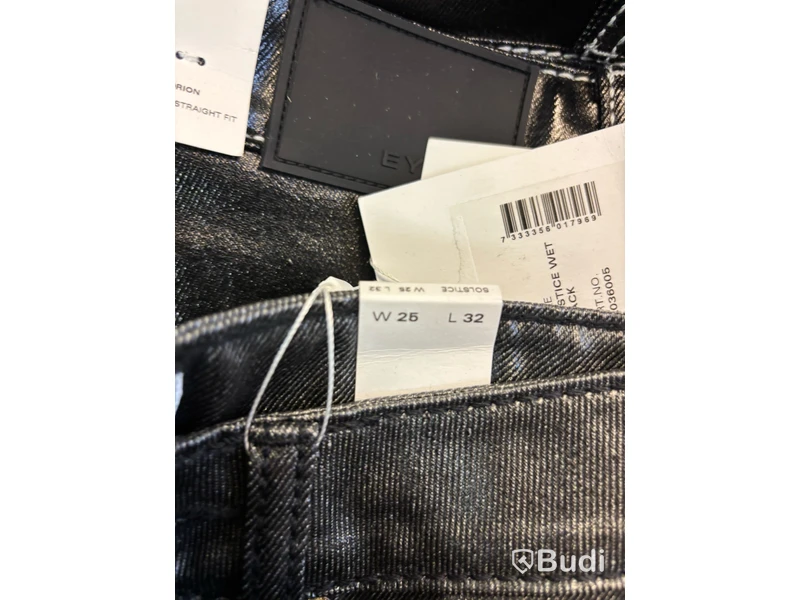 Parti med jeans Eytys, olika modeller och storlekar