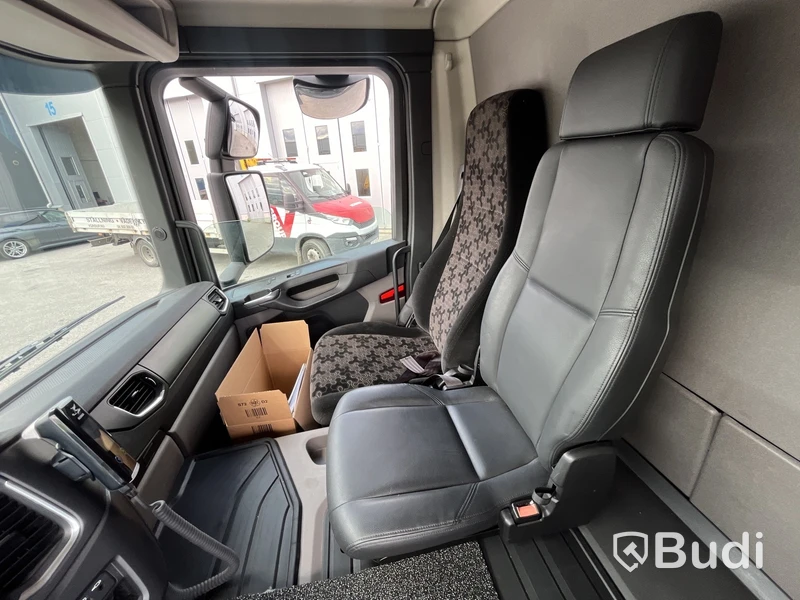 Lastbil Scania P250 B 4X2 LB -2020 | Höj/sänk | Full-luft