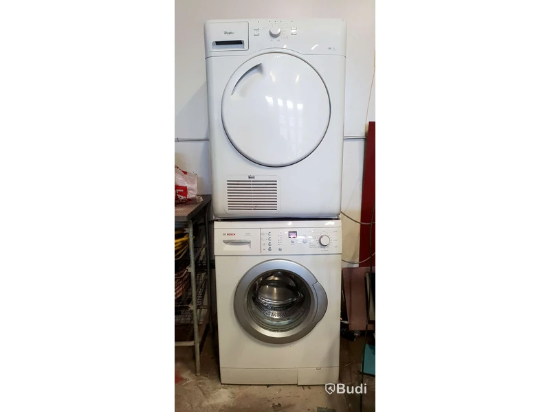 Tvättstapel Tvättmaskin Bosch Maxx 7kg VarioPerfect, Torktummlare Whirlpool AZC 6571 6Kg Teststartad