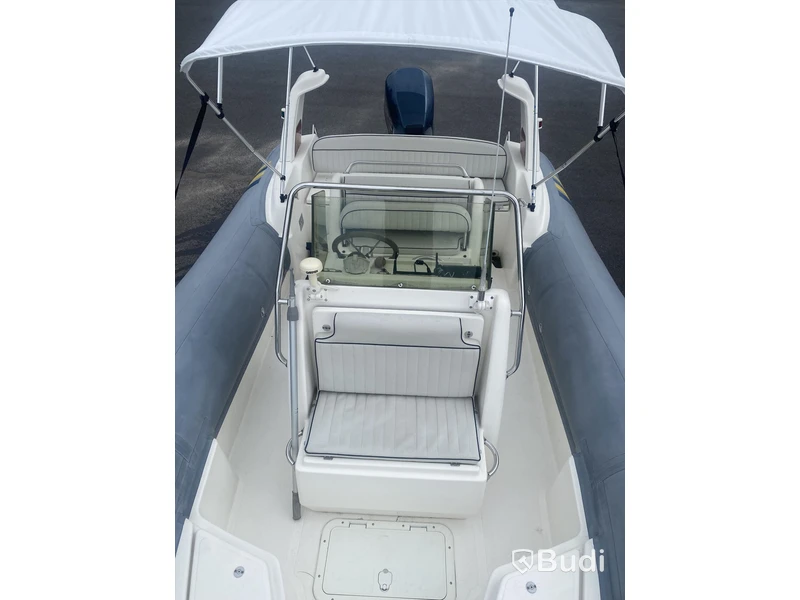 Ribbåt Marlin med Evinrude 150 hk. 2-takt. -2000. Längd (m): 6,30