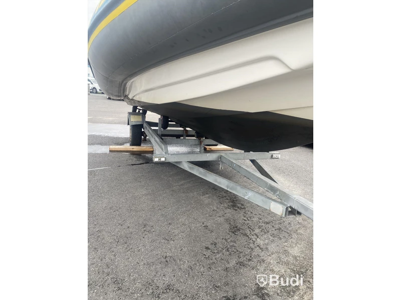 Ribbåt Marlin med Evinrude 150 hk. 2-takt. -2000. Längd (m): 6,30