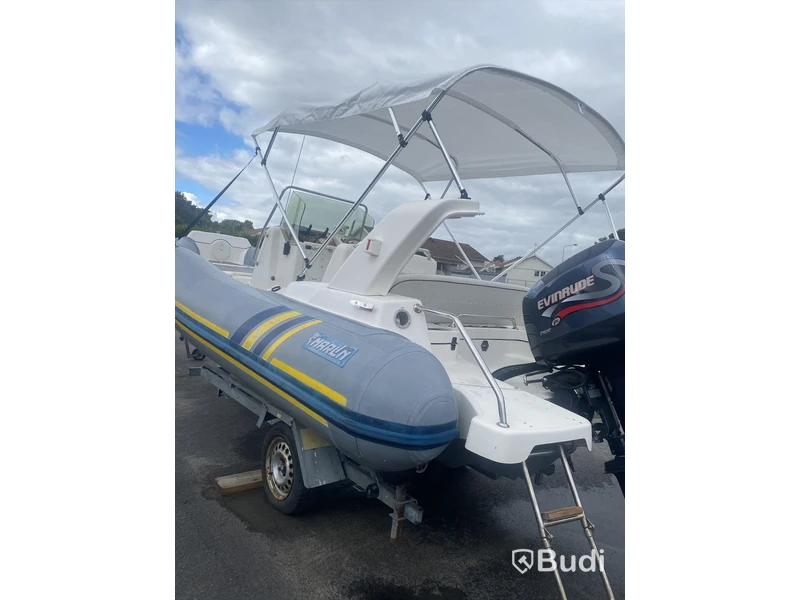 Ribbåt Marlin med Evinrude 150 hk. 2-takt. -2000. Längd (m): 6,30