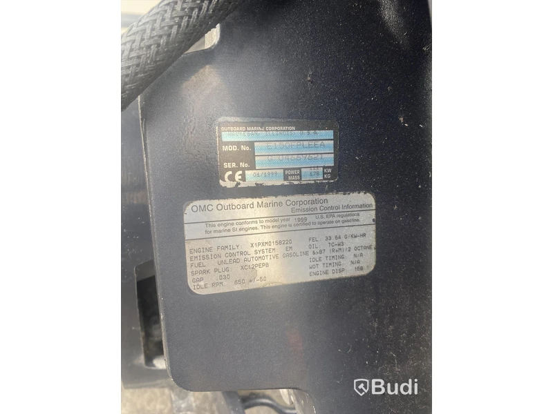 Ribbåt Marlin med Evinrude 150 hk. 2-takt. -2000. Längd (m): 6,30