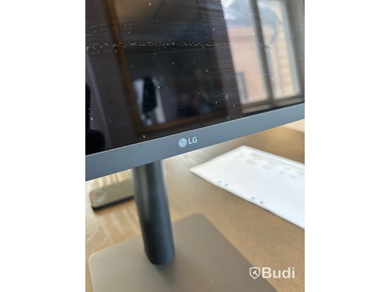 Skärm, LG Ultrafine, 27 tum