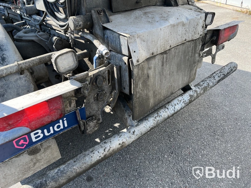Betongbil MAN 92X TGX 35.440 8X4-4 BL -2015 | Saraka