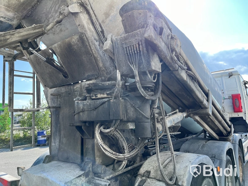 Betongbil MAN 92X TGX 35.440 8X4-4 BL -2015 | Saraka
