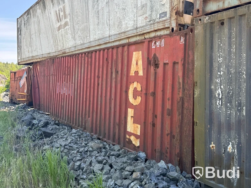 Containers | Skrot | Balar