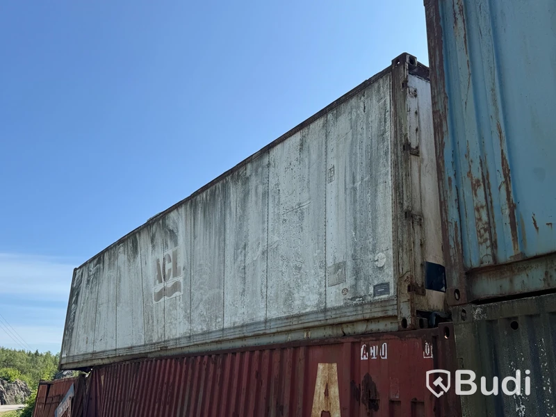 Containers | Skrot | Balar