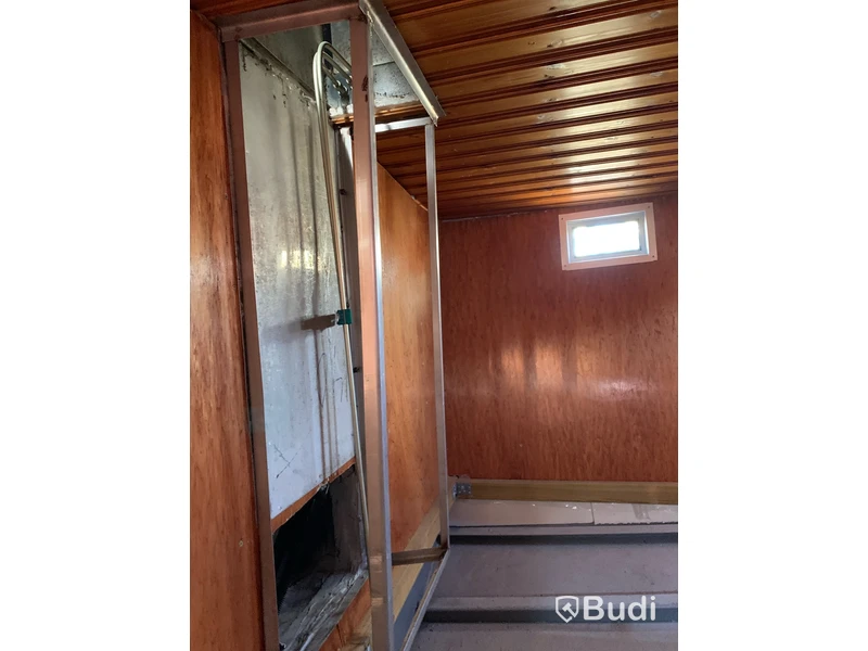 Båt Holländsk Motorkryssare 12x4 m -1995
