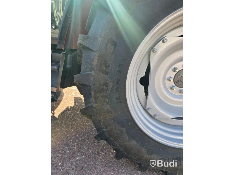 Massey Ferguson MF4708M | 2023 | 140 timmar