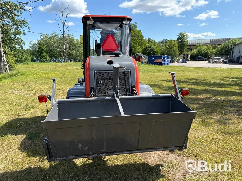Lastmaskin Everun ER16 4WD, plog, skopa m.m., -2022, 98 timmar