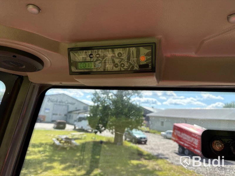 Lastmaskin Everun ER16 4WD, plog, skopa m.m., -2022, 98 timmar