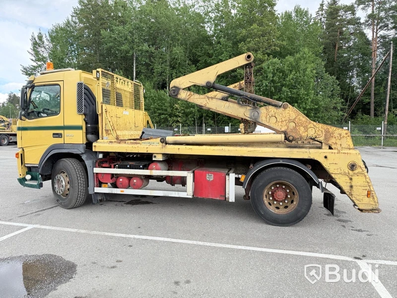 Liftdumper Volvo FM 300 4x2 -2007 | Joab