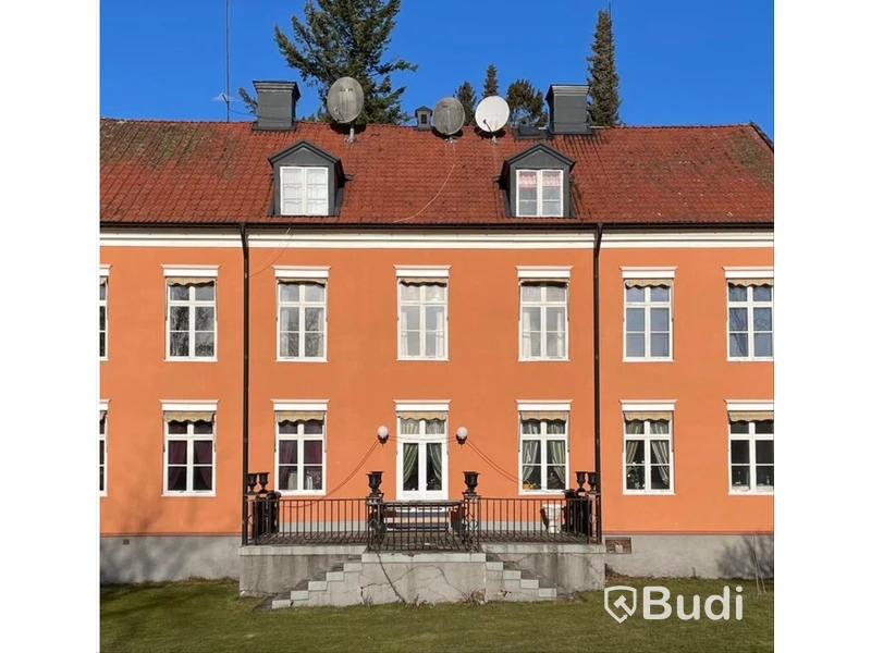 Fastighet Motala Bona 2:37 Läkarvillan