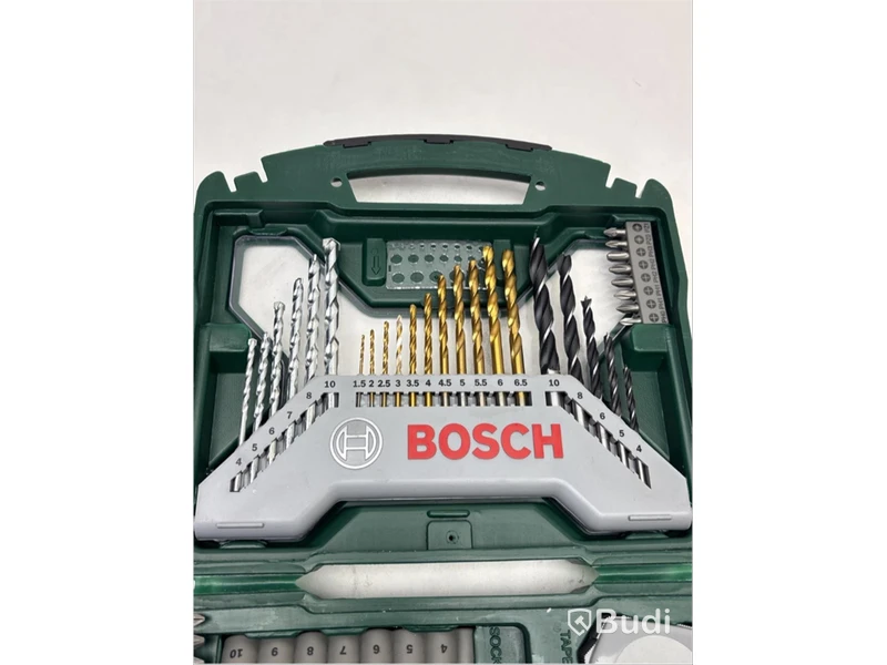 Slagborrmaskin Bosch Universal Impact 18, inkl. borr- och bitssats