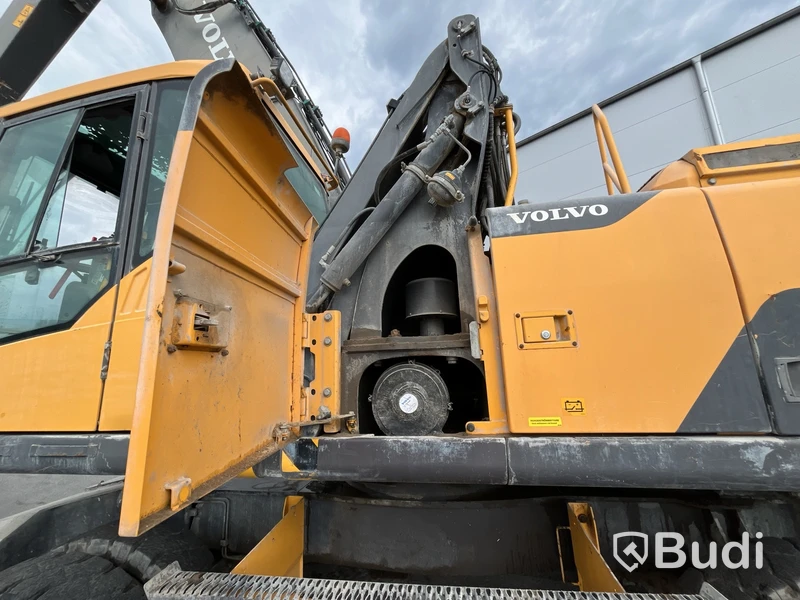 Materialhanterare Volvo EW210D | VCEW210DT00220153