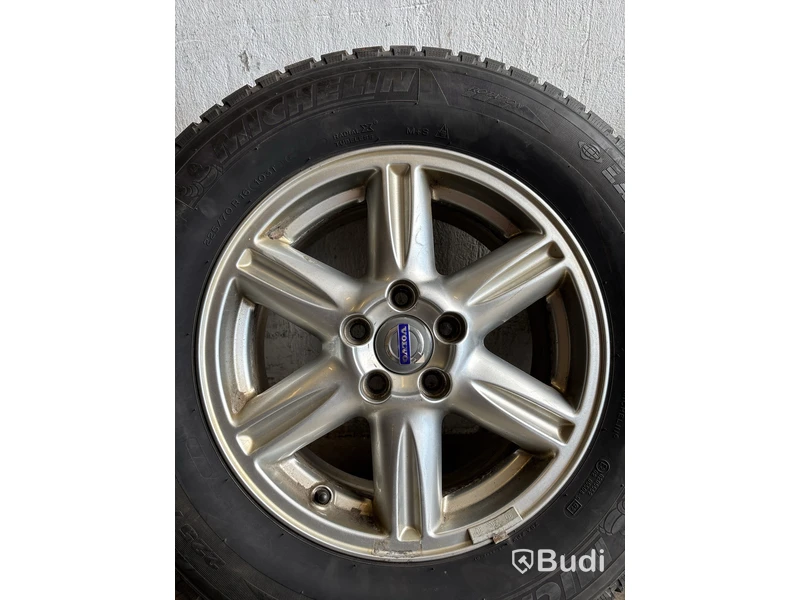 4 st. Däck på fälgar, Michelin 225/70 R 16