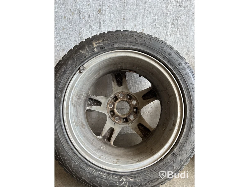 4 st. Däck på fälgar, Hakkapelitta 7 205/55 R16 91T