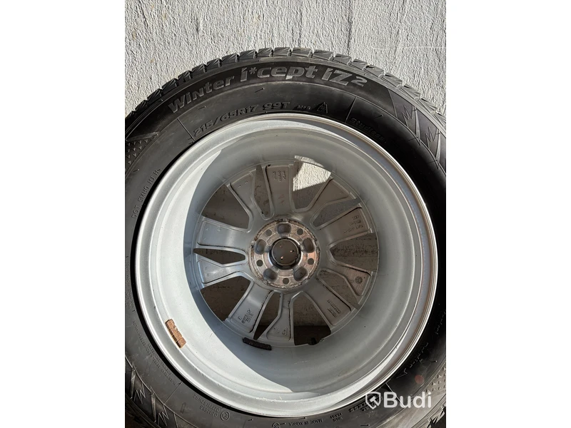 4 st. Däck på fälgar, Hankook 215/65 R17 99T