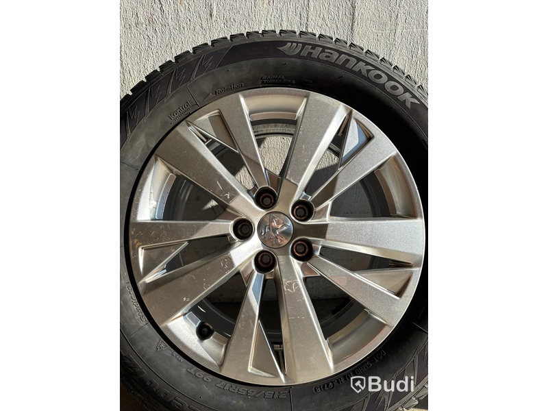 4 st. Däck på fälgar, Hankook 215/65 R17 99T
