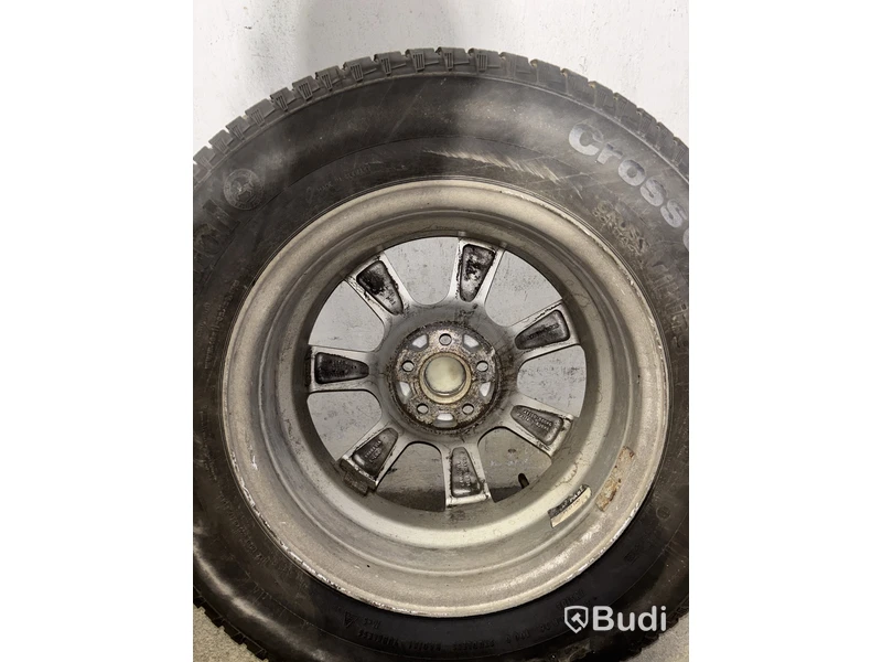 4 st. Däck på fälgar, Contineltal 215/70 R 16