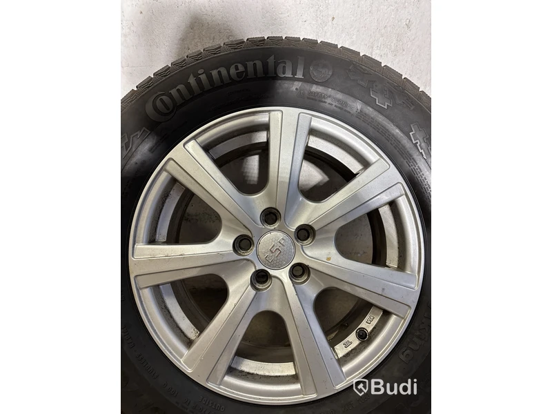 4 st. Däck på fälgar, Contineltal 215/70 R 16
