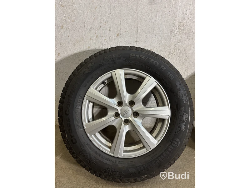 4 st. Däck på fälgar, Contineltal 215/70 R 16