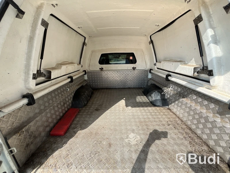 Personbil Mitsubishi Kaot L200 -2012