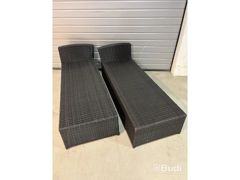 2 st. Loungesoffor för utomhusbruk