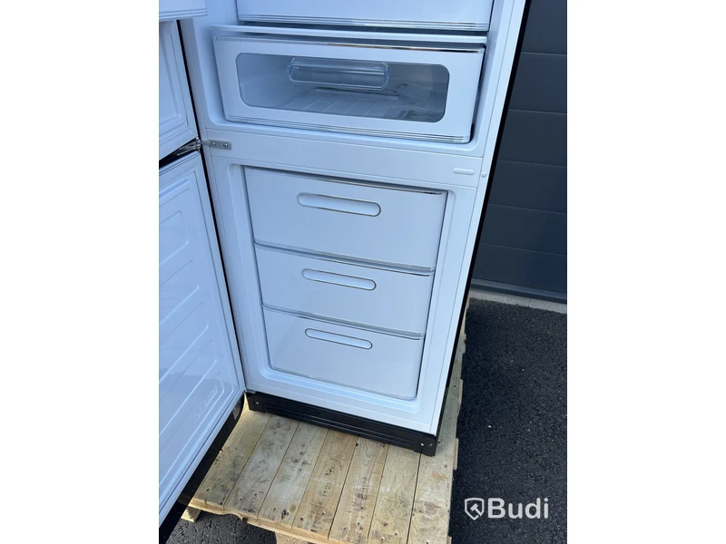 Kyl/frys SMEG FAB32LBL5