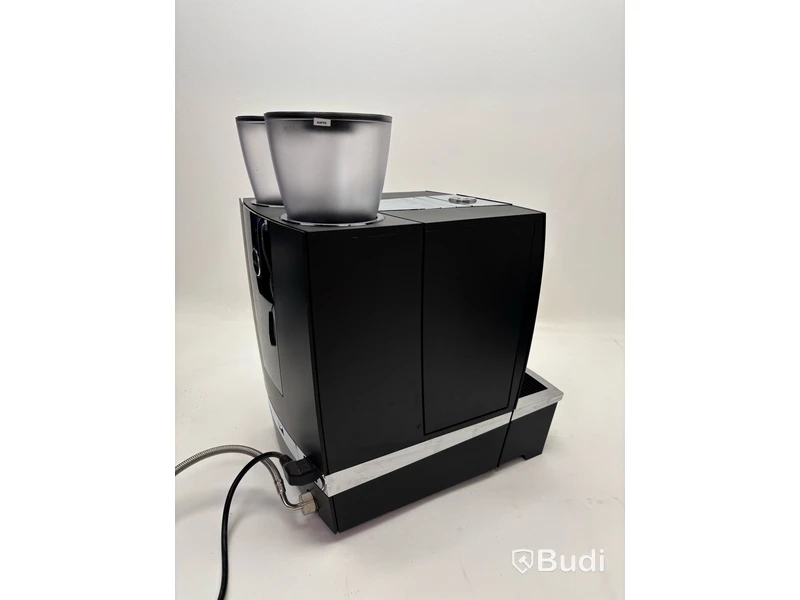 Espressomaskin Jura, Giga X8c inkl. mjölkkyl Cool Control 2,5L
