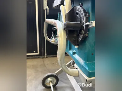 Klyvsåg Makita 2704N