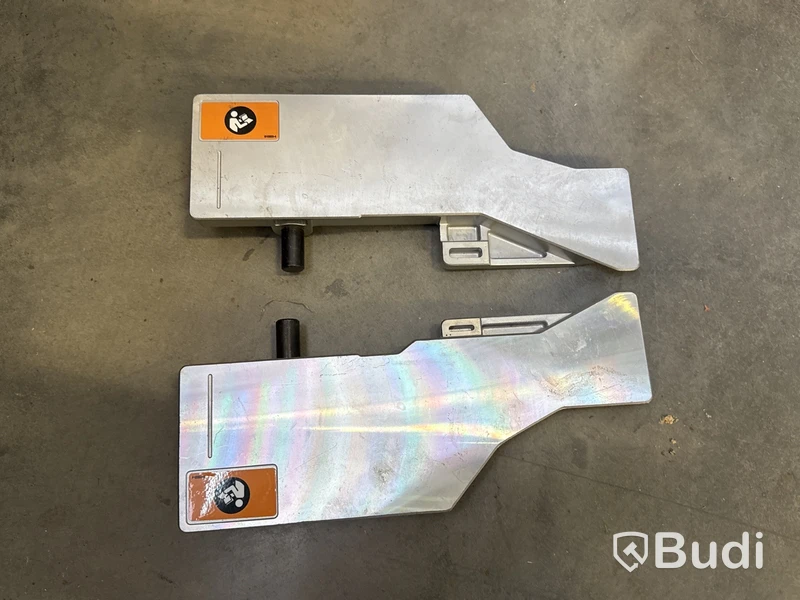 Batteridriven kap- & gersåg Makita DLS211 med stativ WST01N