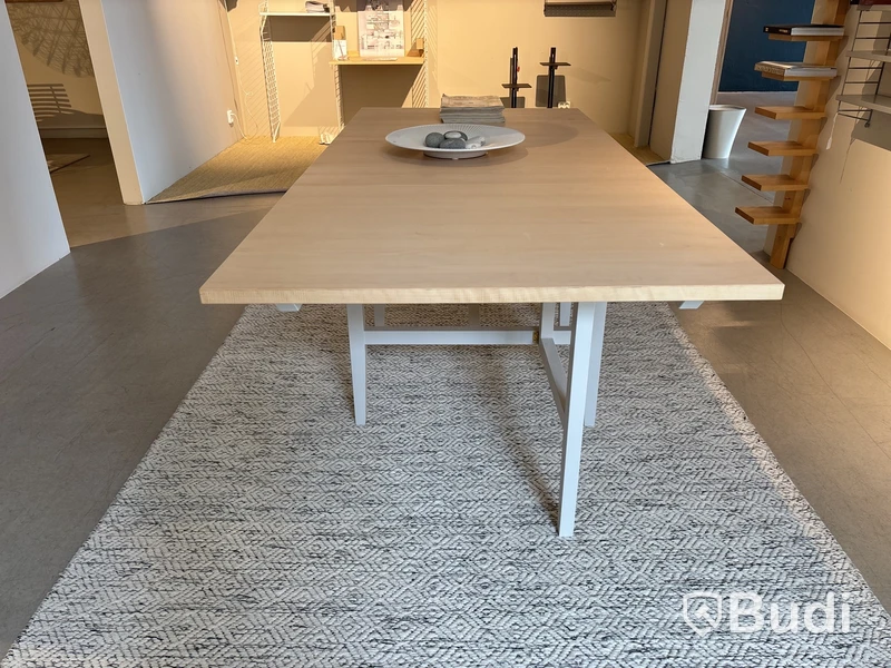 Slagbord / Matbord  G.A.D. Andre.  Ord. pris inkl. moms: ca 31 450 kr
